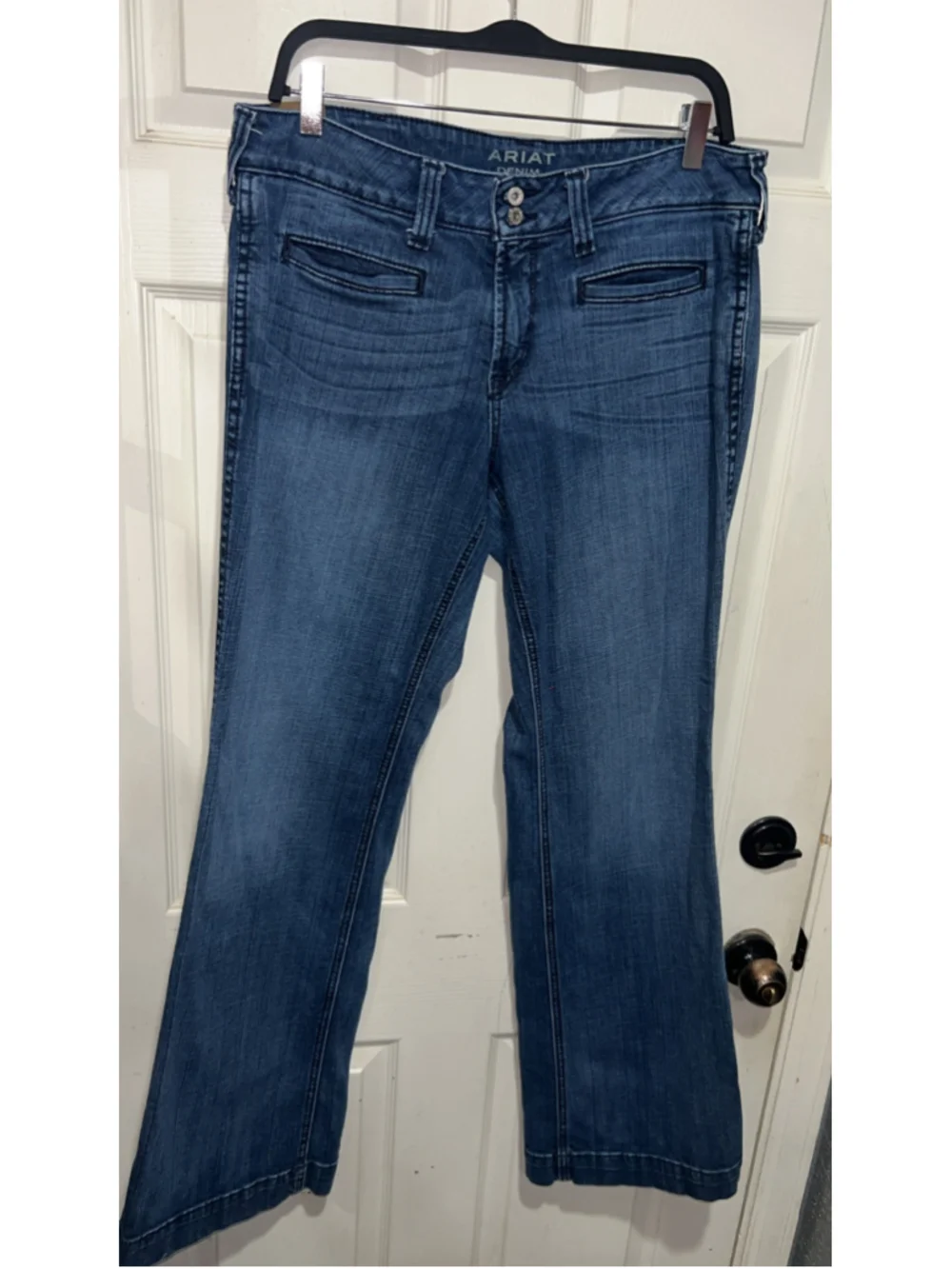 Women's Ariat Boot Cut Jeans Size 33L